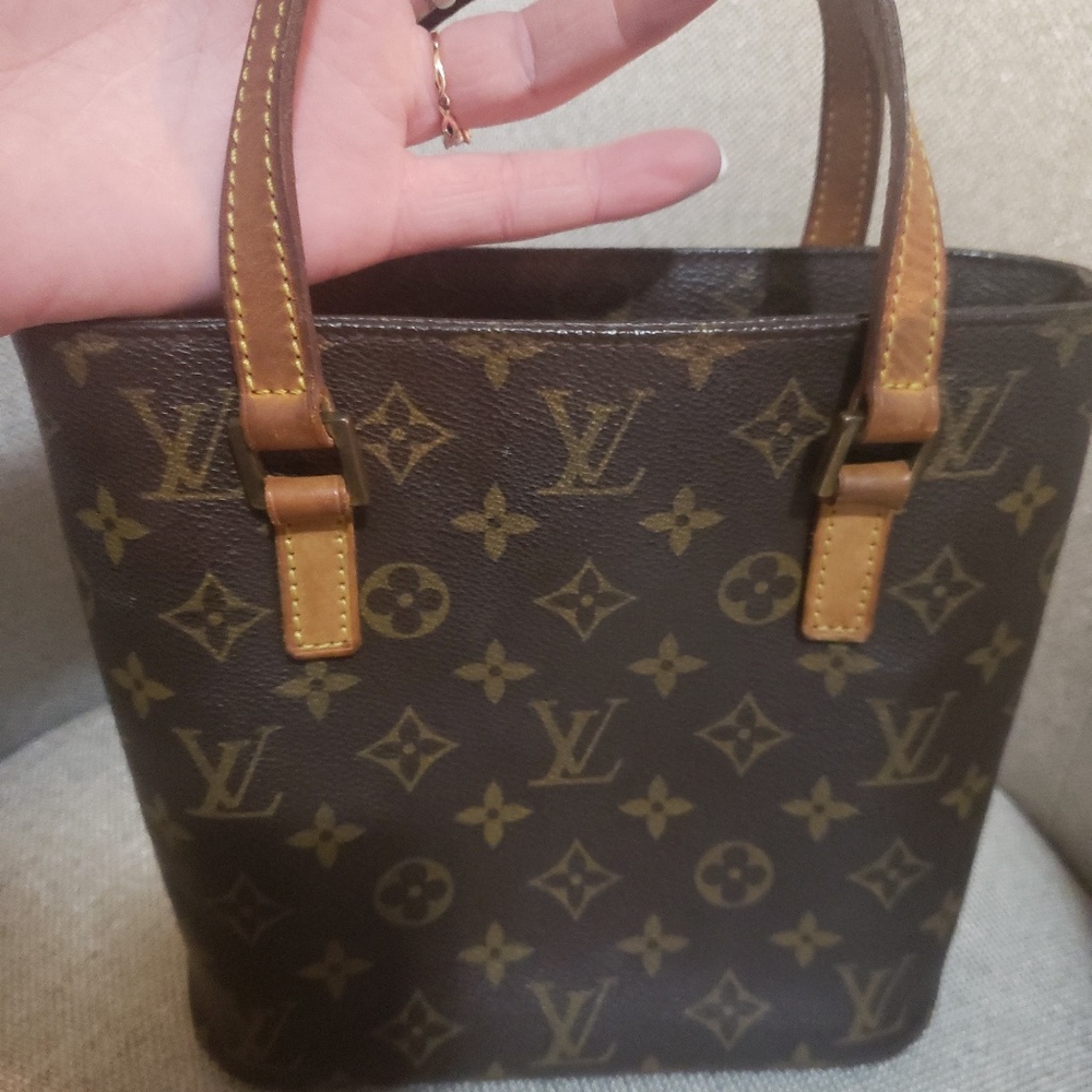 Louis Vuitton vavin PM handbag
